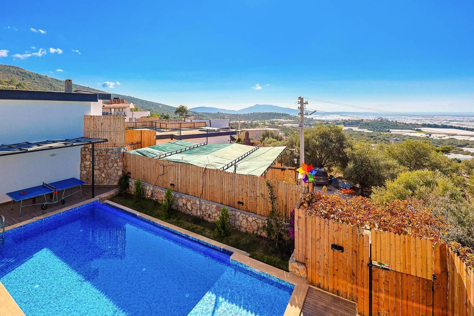 Kaş Çavdır'da Sakin Konumda, Özel Havuzlu, Jakuzili, Şık Villa-33305