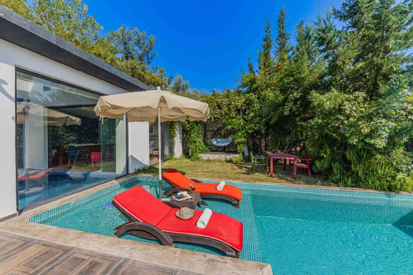 Kaş İslamlar'da Huzurlu Doğada, Isıtmalı Havuzlu, Şık Villa-42064