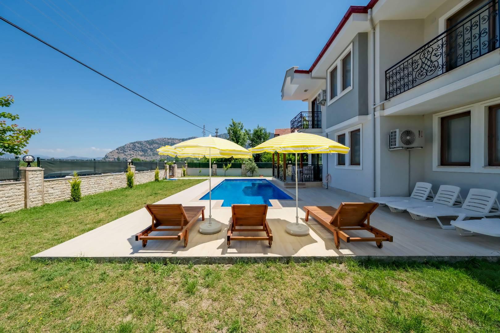 Muğla Dalyan'da Merkeze Yakın, Özel Havuzlu, Şık Tatil Villası-26887