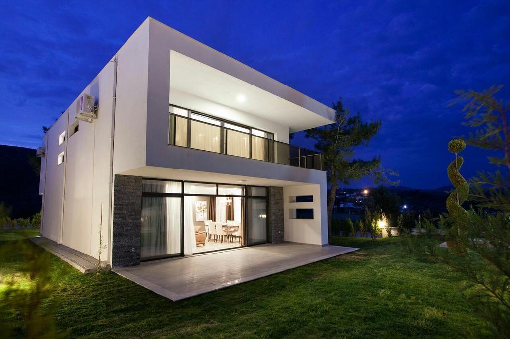 Aydın Kuşadası'nda Site İçerisinde, Ortak Havuzlu, Konforlu Villa-14426