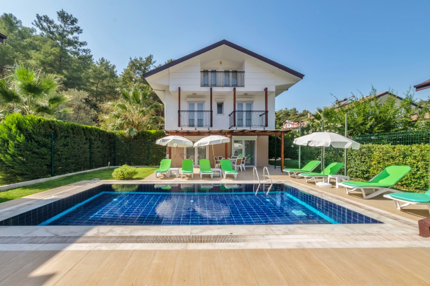 Fethiye'de Ölüdeniz Plajına Yakın, Özel Havuzlu, 8 Kişilik Villa