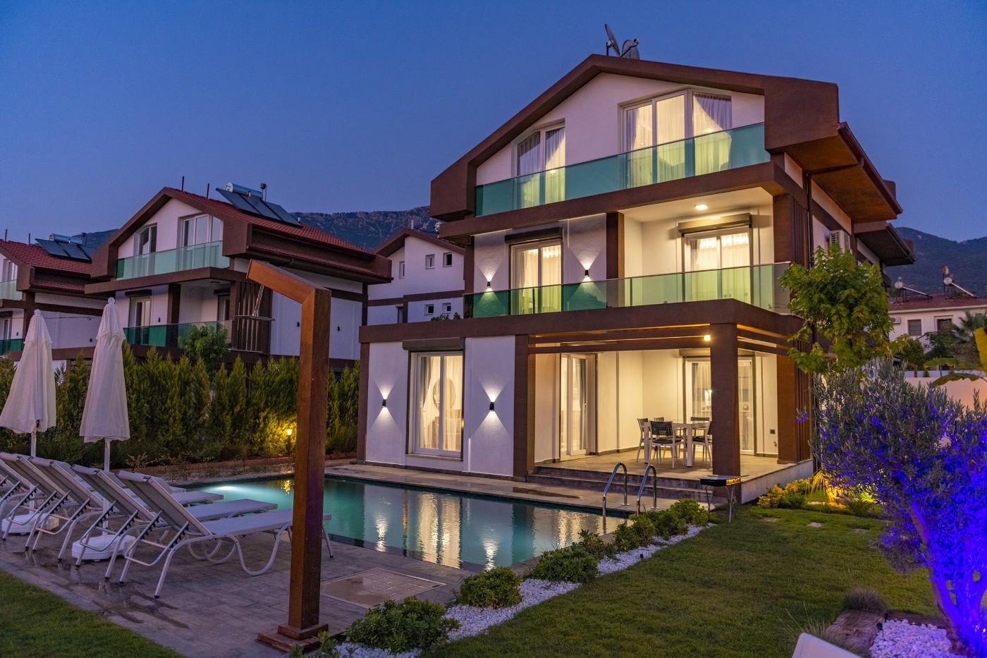 Fethiye Ölüdeniz'de Şık Mimarili, Özel Havuzlu, Salıncaklı, Şık Villa
