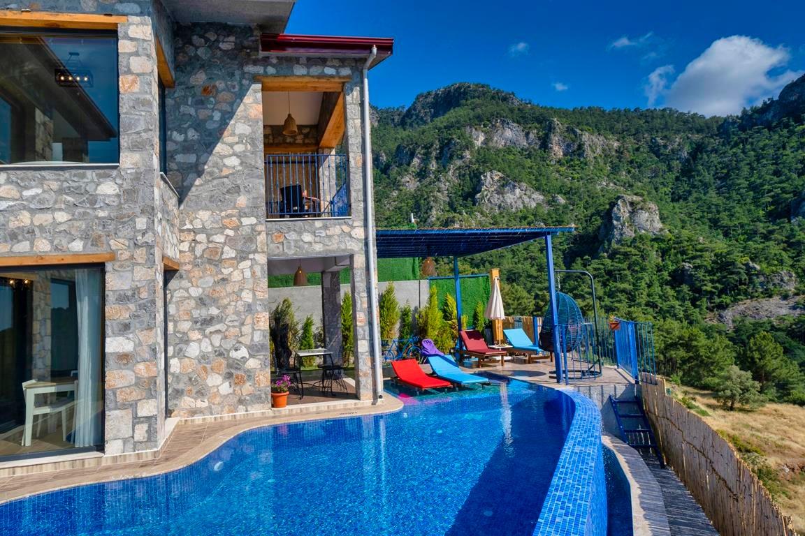 Fethiye Karaağaç'ta Deniz ve Doğa Manzaralı, Özel Havuzlu, Lüks Villa-24607