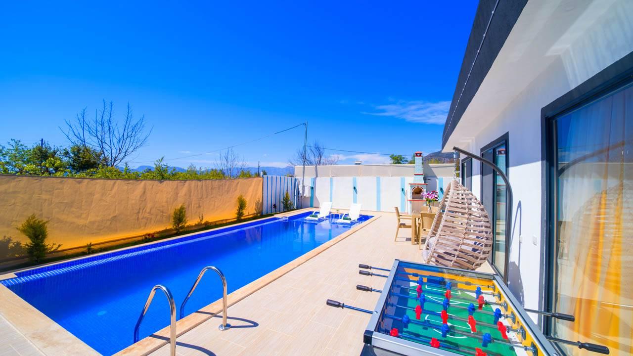 Kaş Üzümlü'de Balayı Çiftlerine Uygun, 2 Kişilik, Kiralık Villa-25382