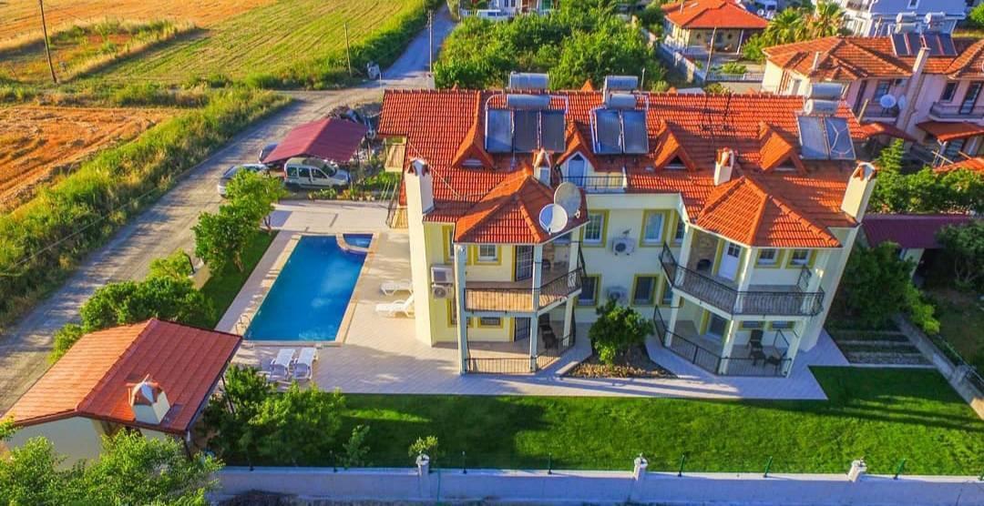 Muğla Ortaca'da Dağ Manzaralı, Ortak Havuzlu, 12 Kişilik Villa-29030