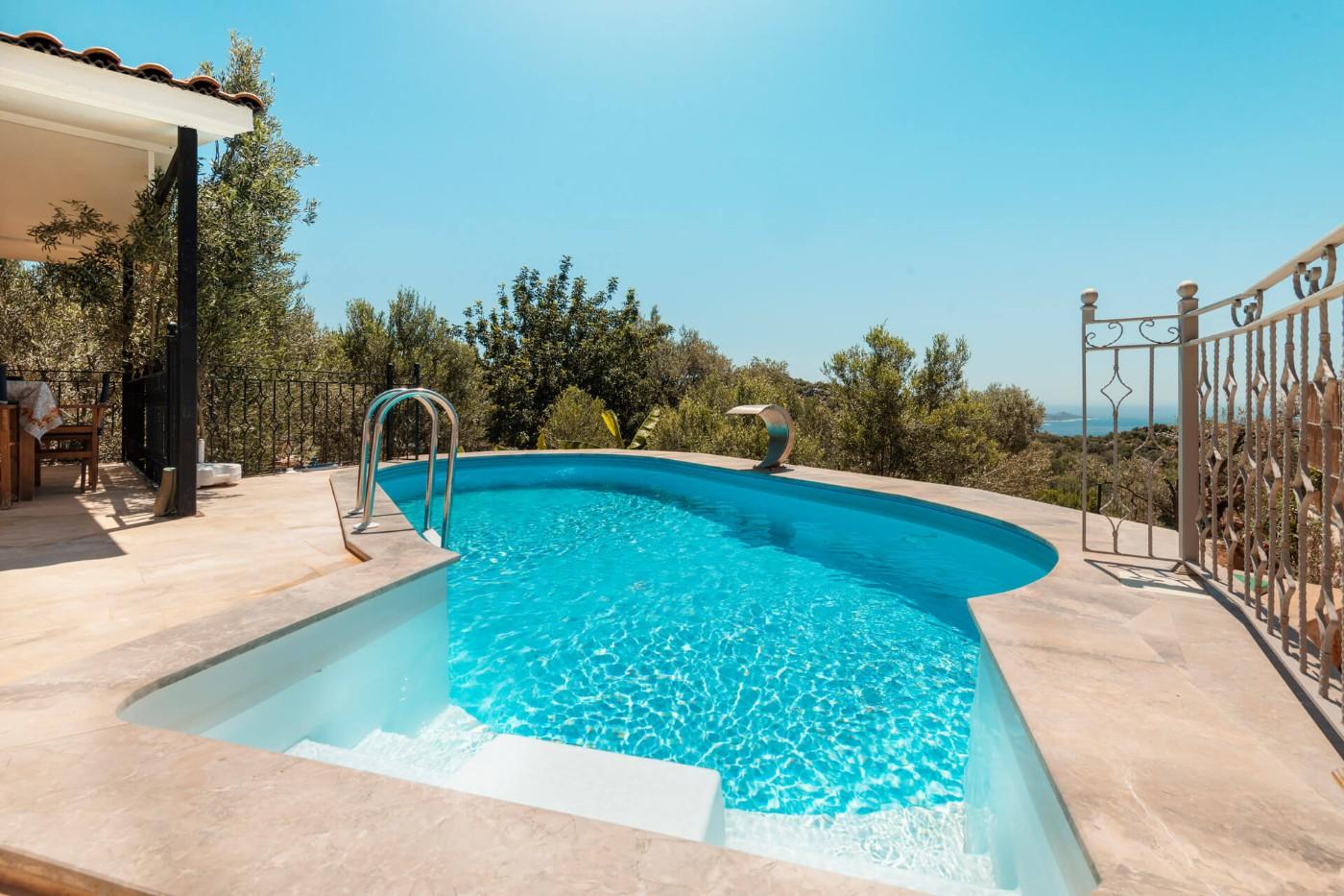 Kalkan Kördere'de Merkeze ve Denize Yakın, Özel Havuzlu, Kiralık Villa-18455