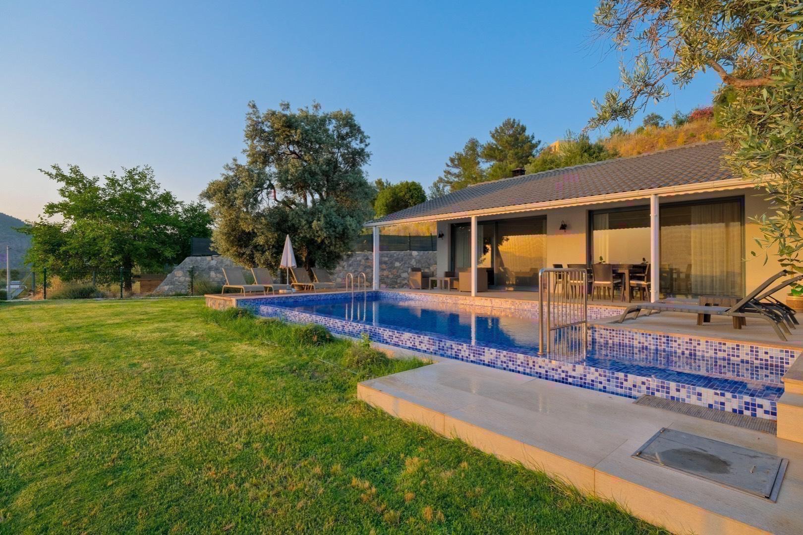 Ortaca Gökbel'de İztuzu Plajı Manzaralı, Özel Havuzlu, Kiralık Villa-19762