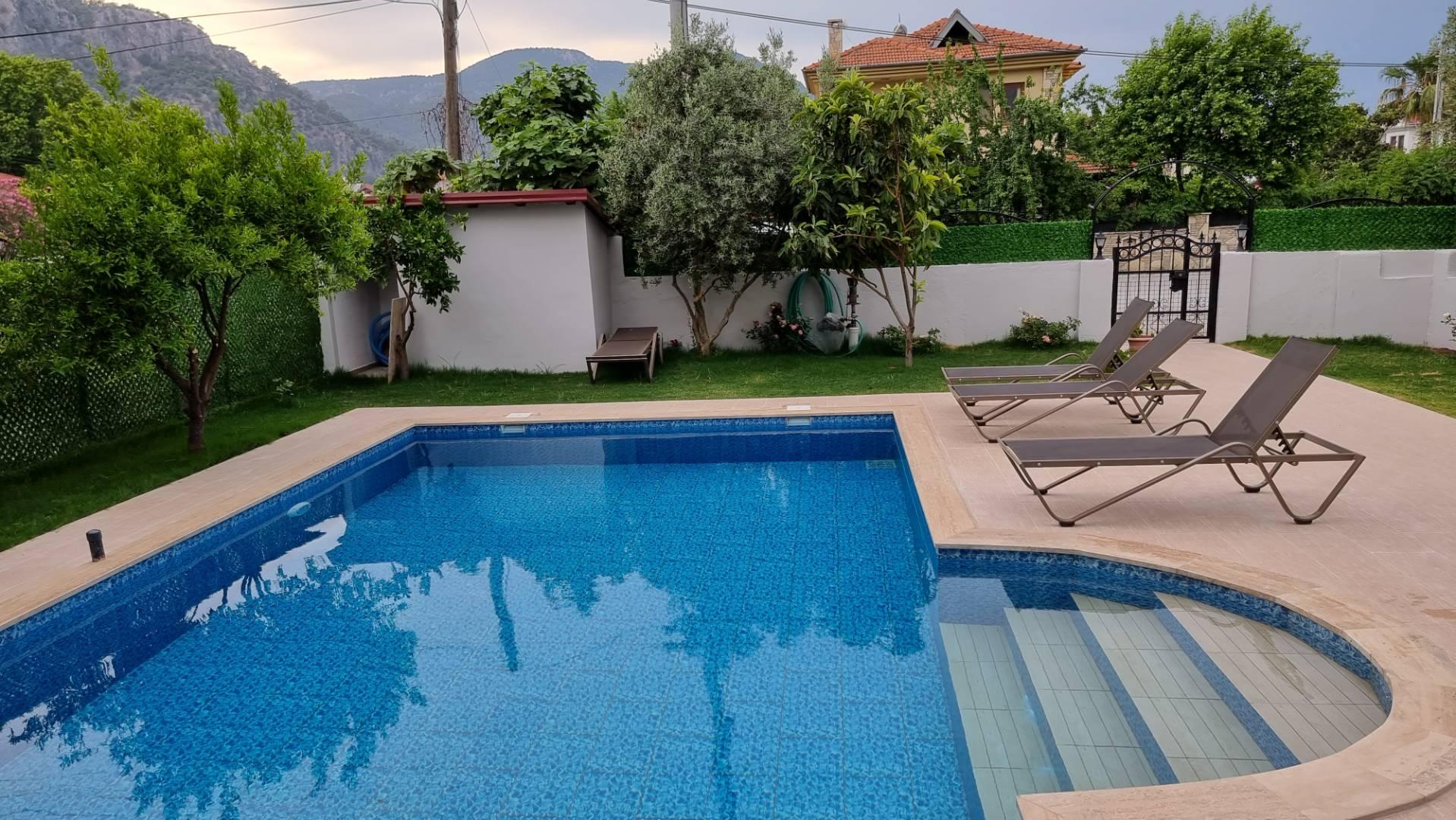 Muğla Ortaca'da Özel Havuzlu, Ailelere Uygun, 4+1 Villa-27662