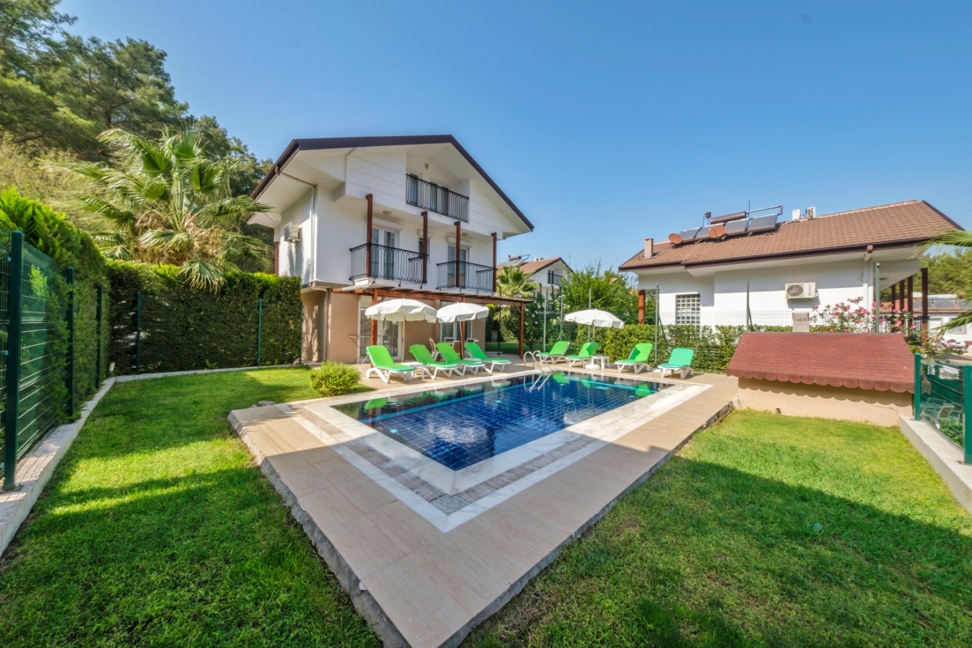 Fethiye'de Ölüdeniz Plajına Yakın, Özel Havuzlu, 8 Kişilik Villa