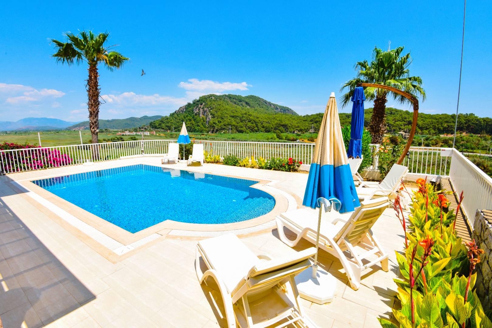 Ortaca Sarıgerme'de Denize Yakın, Özel Havuzlu, Konforlu Villa-38764