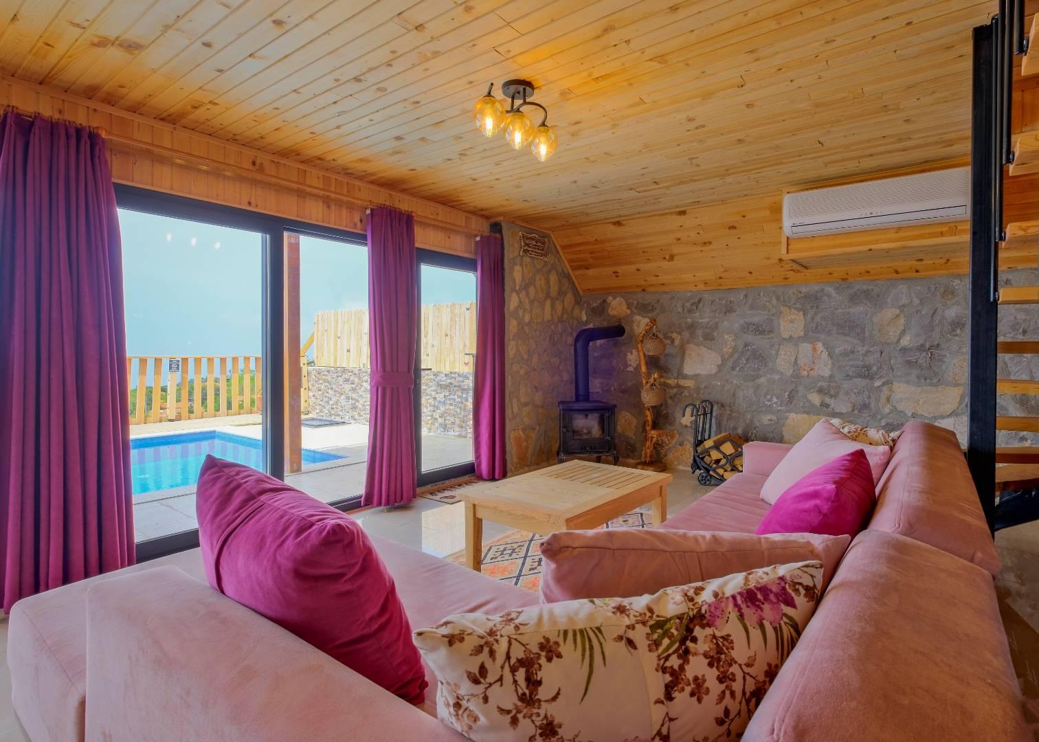 Muğla Seydikemer'de Gözlerden Uzakta, Özel Havuzlu, Konforlu Bungalov-34474