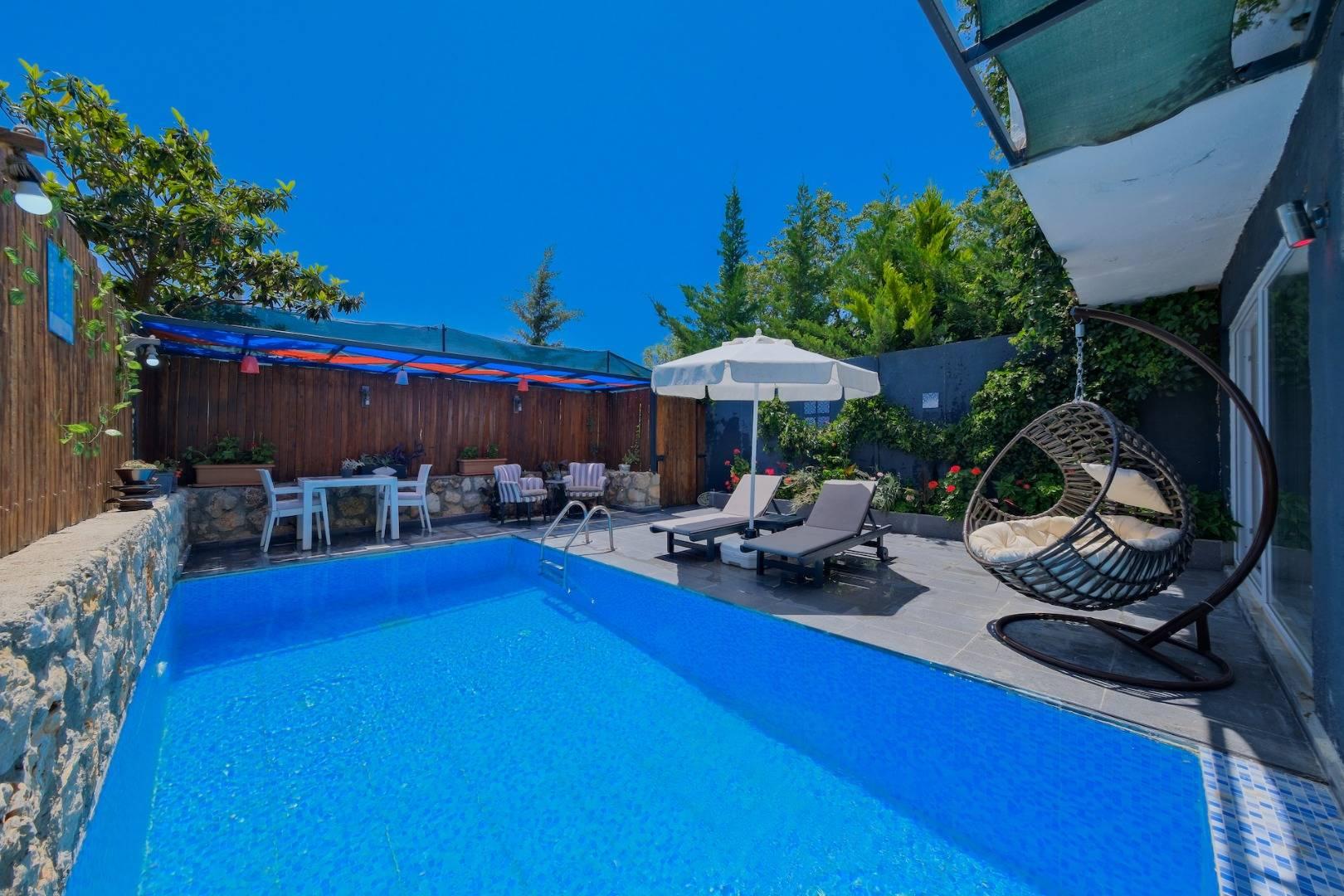 Kaş Üzümlü'de Balayı Çiftlerine Uygun, Özel Havuzlu, Jakuzili Villa-42957