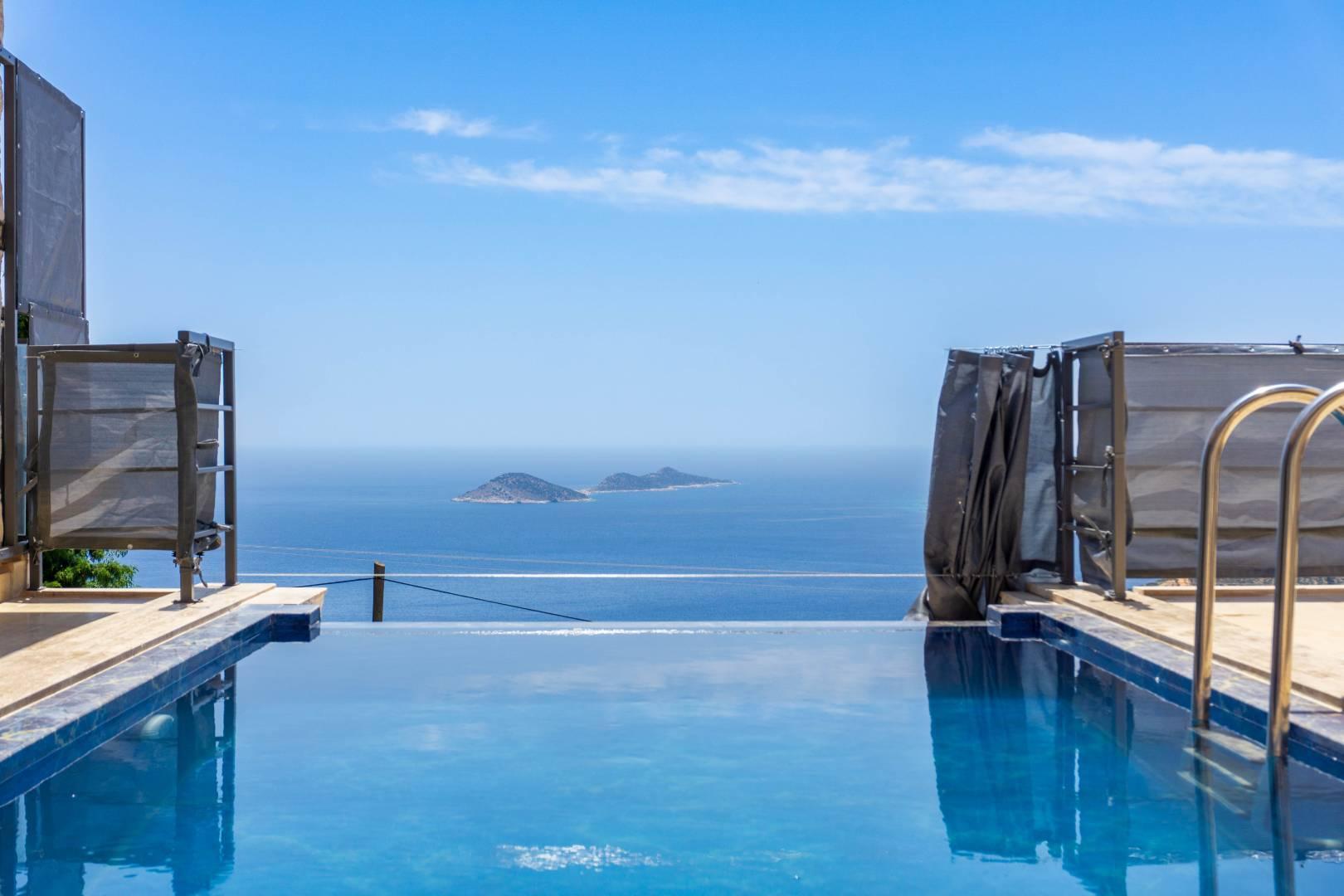 Kalkan Kördere'de Eşsiz Deniz Manzaralı, Özel Havuzlu, Balayı Villası-33964