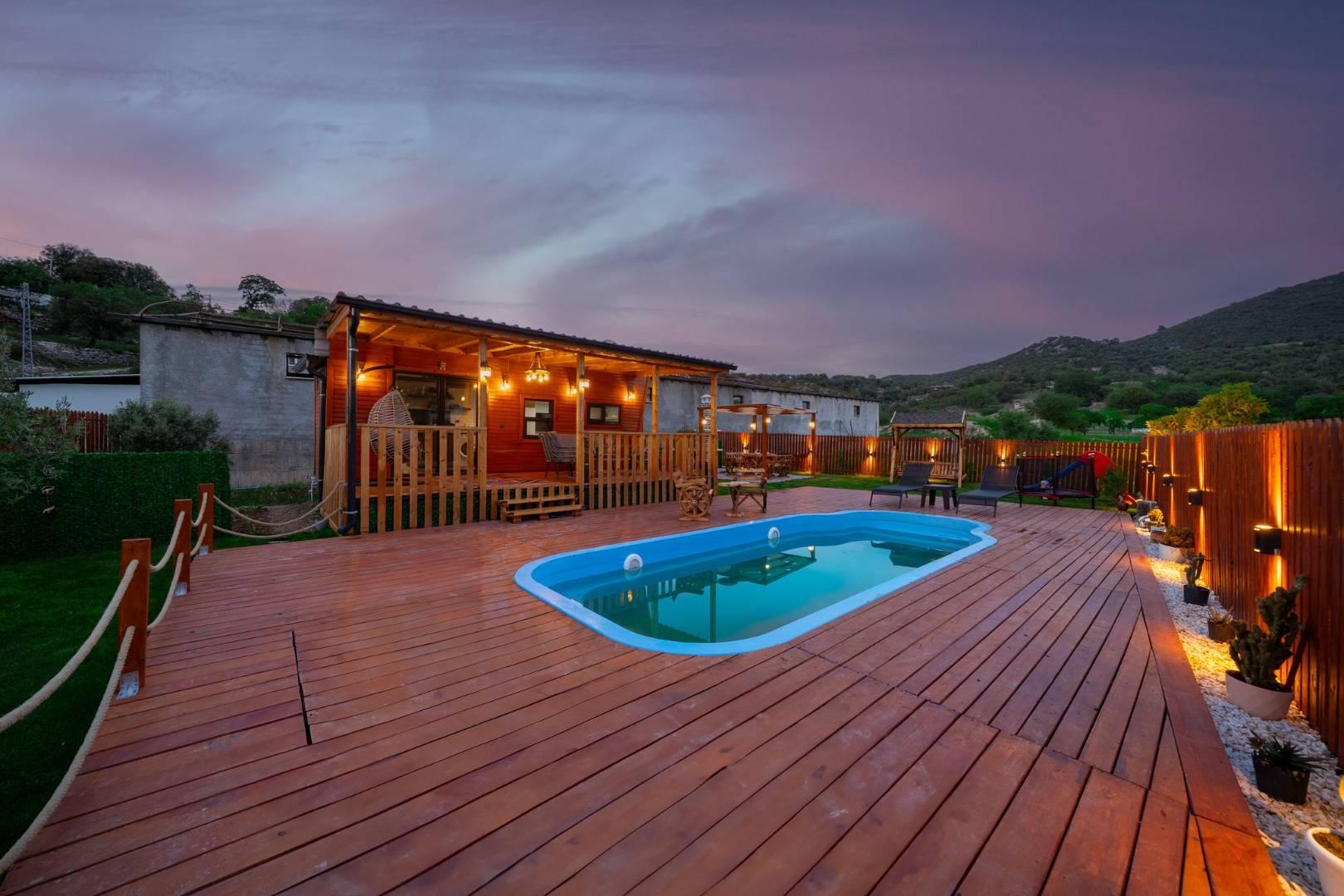 Kaş Ahatlı'da Huzurlu Doğada, Özel Havuzlu, Geniş Bahçeli Tiny House-42820