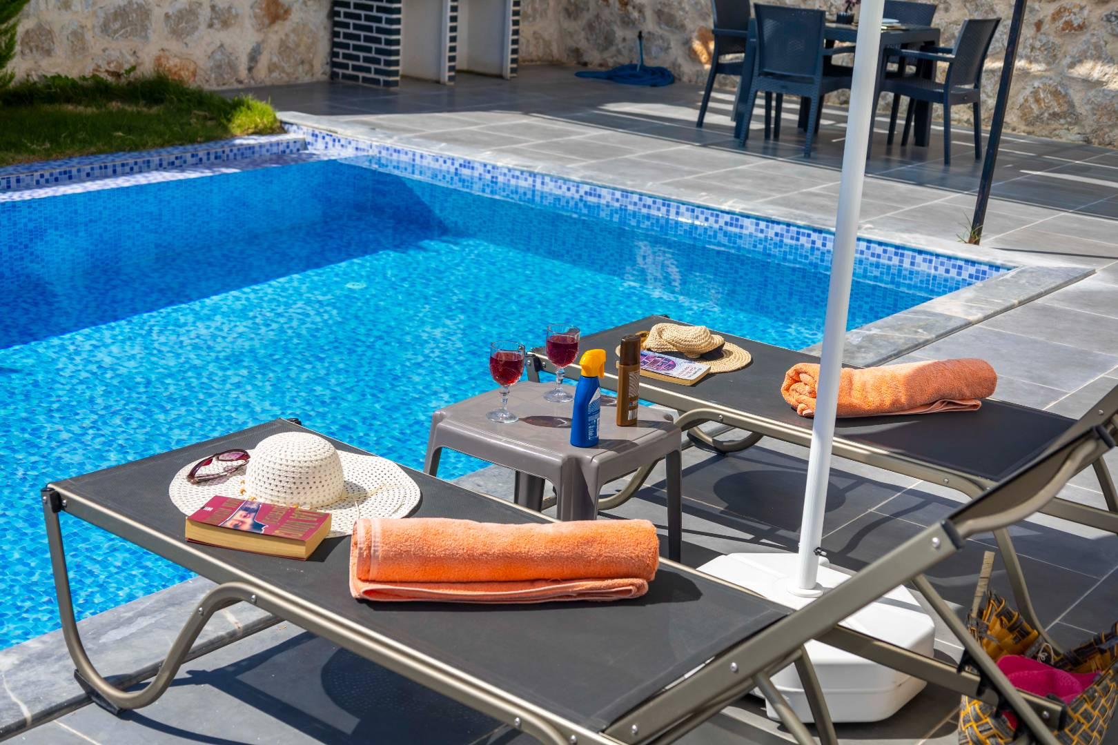 Kaş Çayköy'de Balayı Çiftlerine Uygun, Özel Havuzlu, Şık Villa-40533