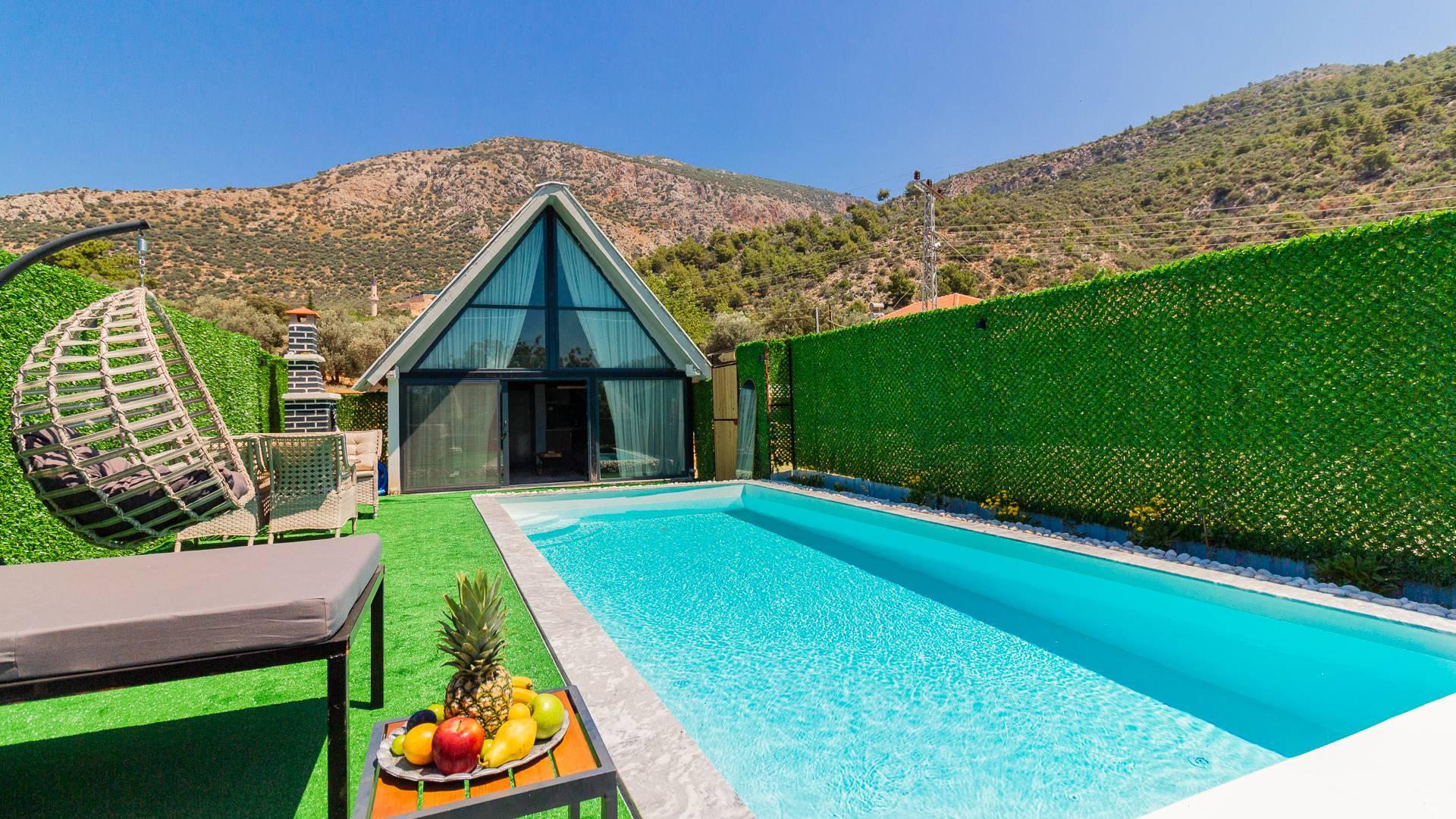 Kaş Çayköy'de Doğa İçerisinde, Özel Havuzlu, Şık Bungalov-43637