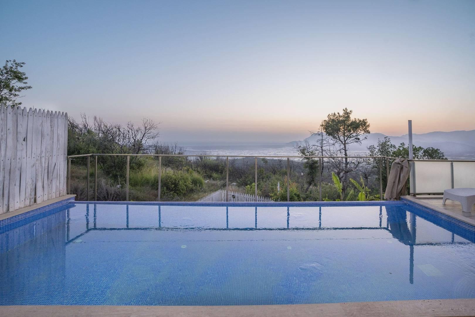 Kaş Üzümlü'de Muhteşem Doğada, Özel Havuzlu, Sinema Odalı Villa-41989