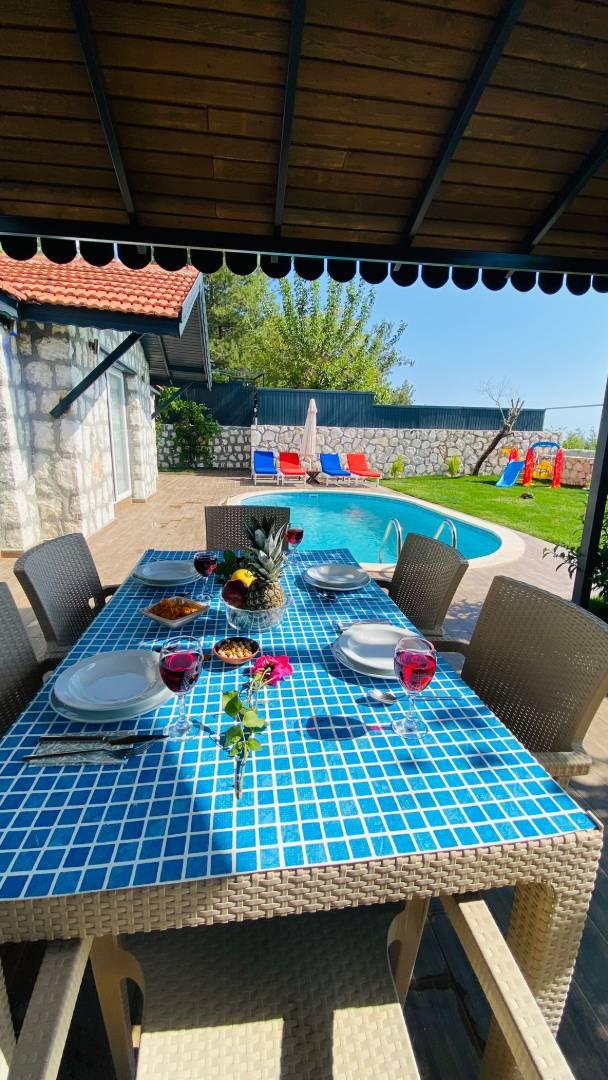 Kaş Üzümlü'de Taş Mimarili, Özel Havuzlu, Çocuk Oyun Alanlı Villa-42188