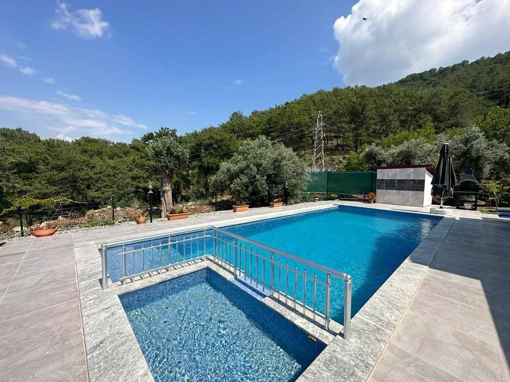 Ortaca Gökbel'de Geniş Alanlara Sahip, Özel Havuzlu, 5+1 Villa-42168
