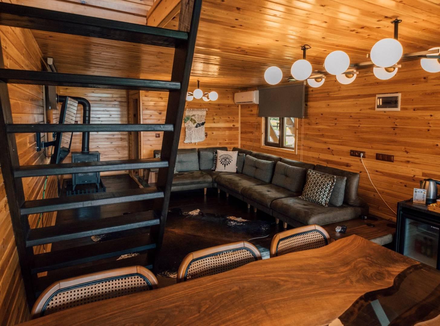 Sapanca Nailiye'de Balayı Çiftlerine Uygun, Minimalist, Lüks Bungalov-36197