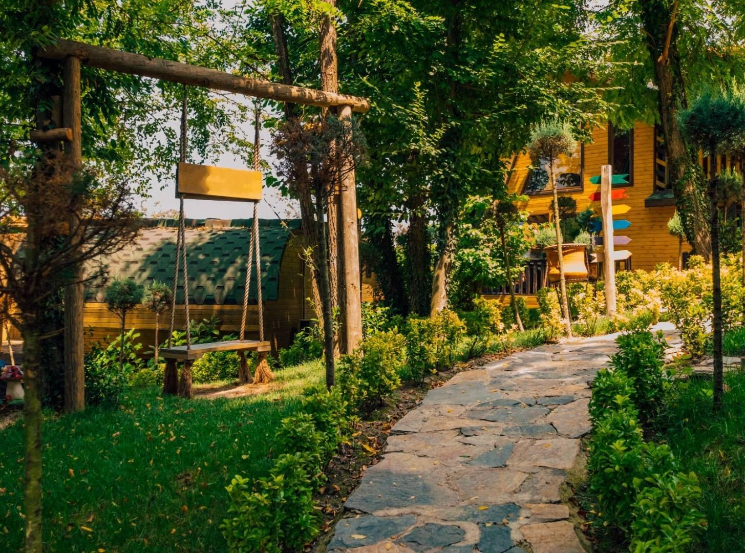 Sapanca Nailiye'de Balayı Çiftlerine Uygun, Minimalist, Lüks Bungalov-36197