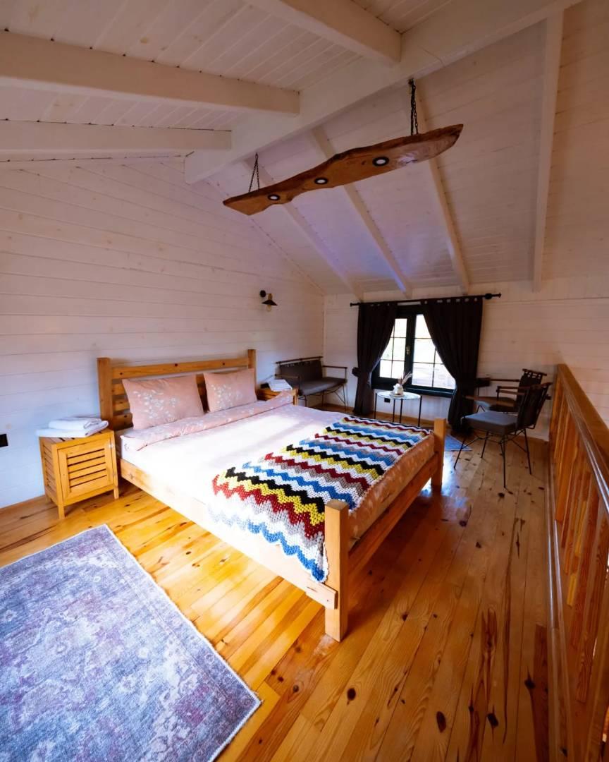 Sapanca Kırkpınar'da Merkezi Konumda, Özel Havuzlu, Lüks Bungalov-40760