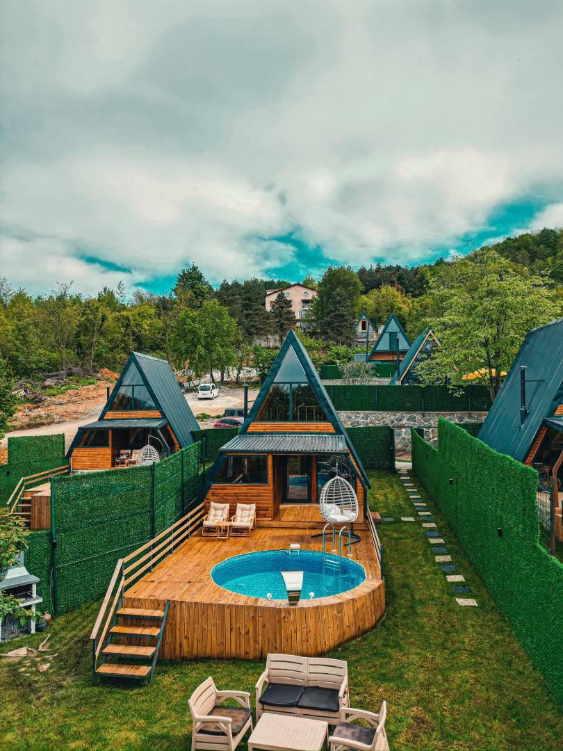 Sapanca'da Doğal Güzellikler İçinde, Özel Havuzlu, Lüks Bungalov-41301