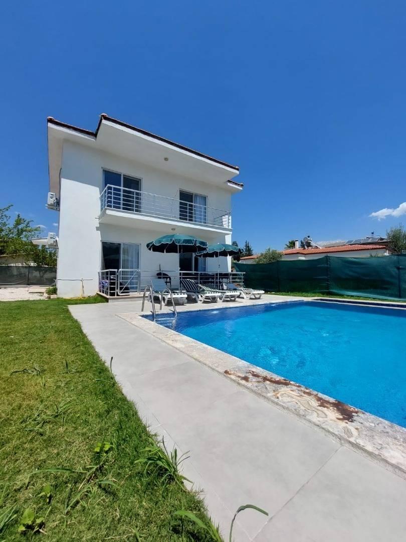 Seydikemer Çaltıözü'nde Sakin Doğada, Özel Havuzlu, Bahçeli Villa-42235