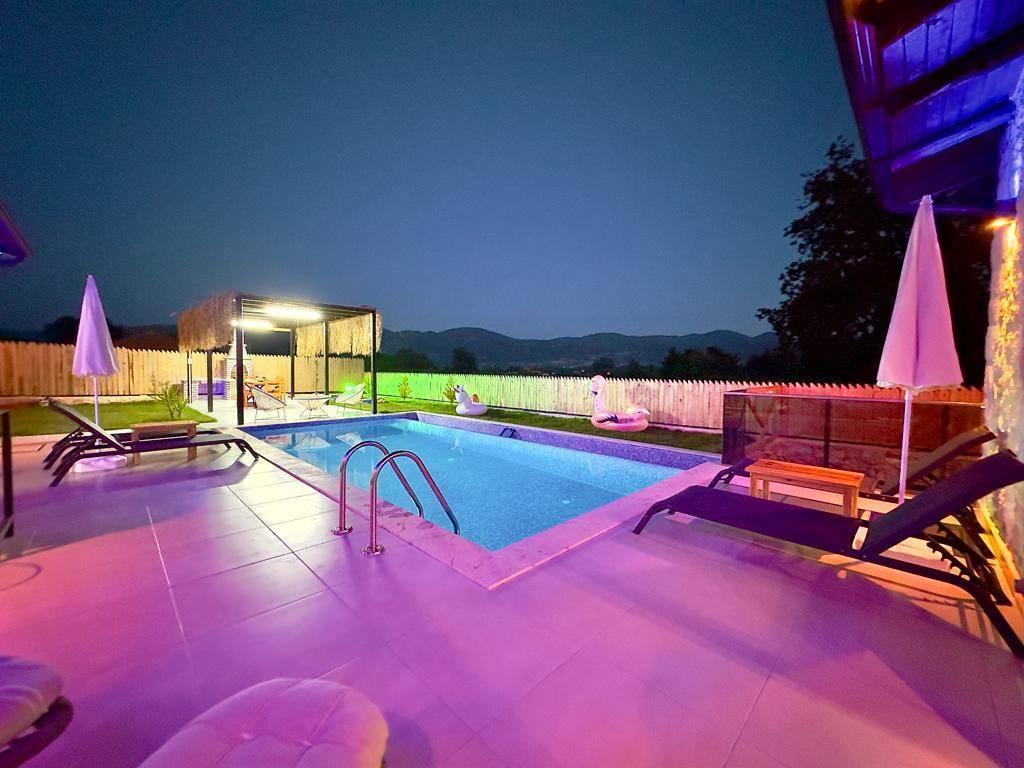 Kaş Uğrar'da Enfes Doğada, Özel Havuzlu, Jakuzili Villa-40840